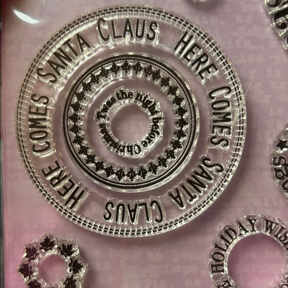New Art Warehouse Danielle Johnson Christmas Clear circular Stamps Set